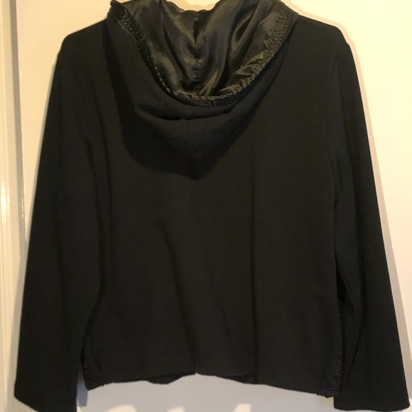 Cute hoodie with ruching trim 🎈2 for $15 🎈 - Picture 7 of 7